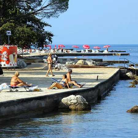 By The Sea - 22536 * Umag
