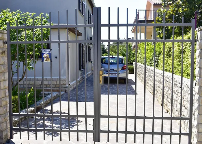 By The Sea - 22536 아파트